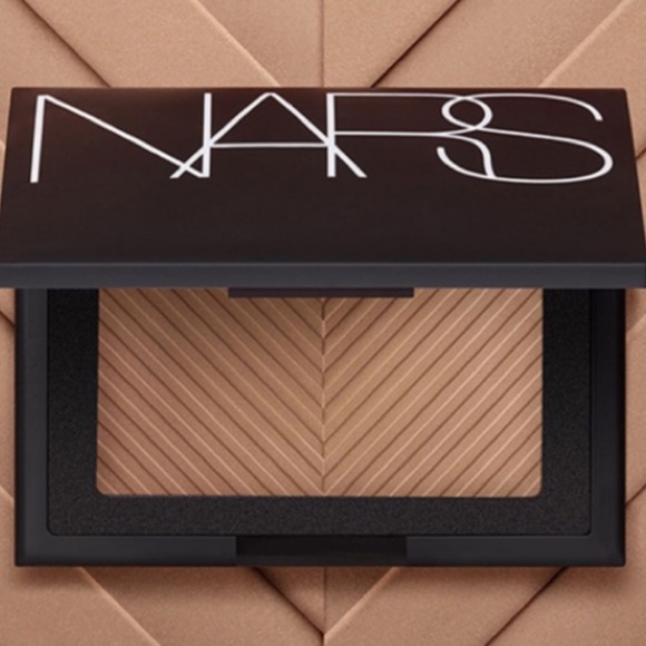 Nars Sun Diffusing Bronzer - Picture 2 of 5